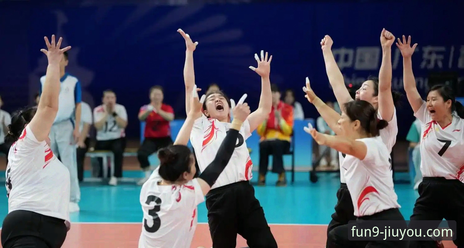 2026世界女排联赛最新动态：中国女排2-3惜败土耳其，两大接应统治级表现成最大亮点